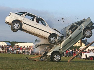 Mua Ô Tô Cũ Nên Chọn Loại Nào? Những Dòng Xe Cũ Không Nên Mua