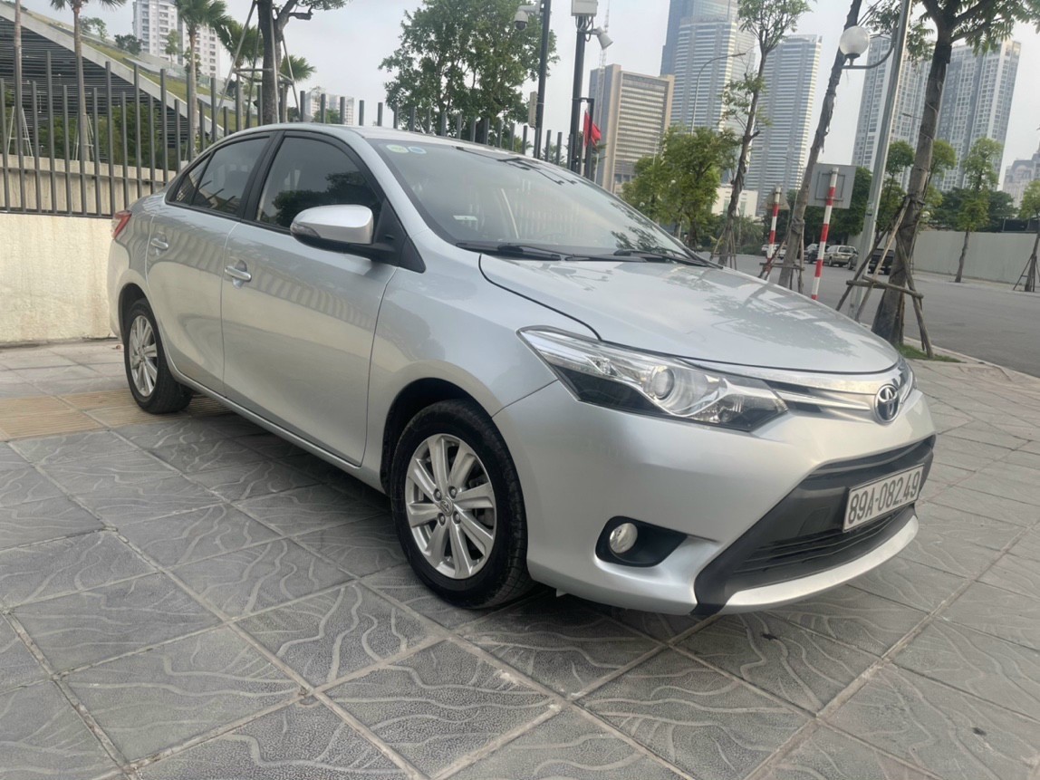 Cần bán xe Toyota Vios 2015 số sàn bản E  xehoivietnam