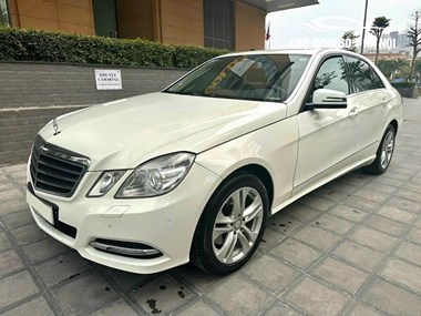 Mua Bán Xe Ô Tô Cũ Mercedes E 300 2011, Màu Trắng, Giá Tốt