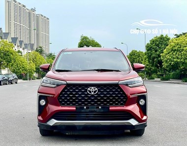 Xe Ô tô Cũ Toyota Veloz Cross CVT Màu Đỏ Mới Đi 3,5 Vạn