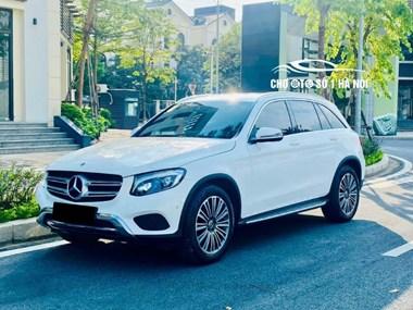 Mua Bán Xe Ô Tô Cũ Mercedes GLC250 4Matic 2018, Màu Trắng, Mới Đi 4 Vạn