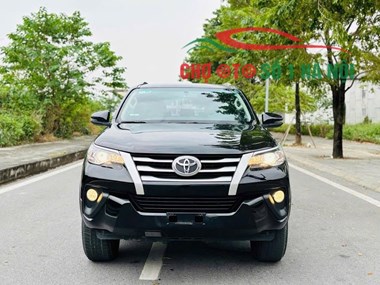 Toyota Fortuner 2.4G MT – SUV mạnh mẽ, bền bỉ, đáng sở hữu
